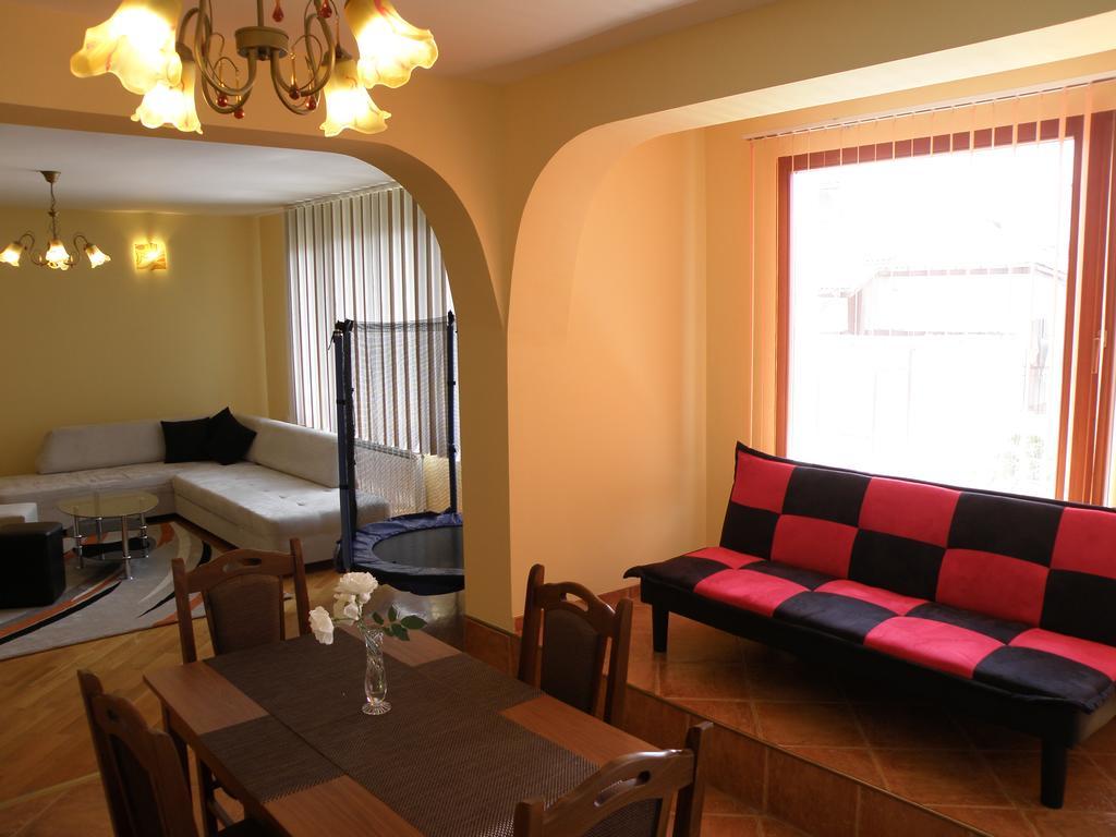Apartments Kaloyan Weliko Tarnowo Exterior foto